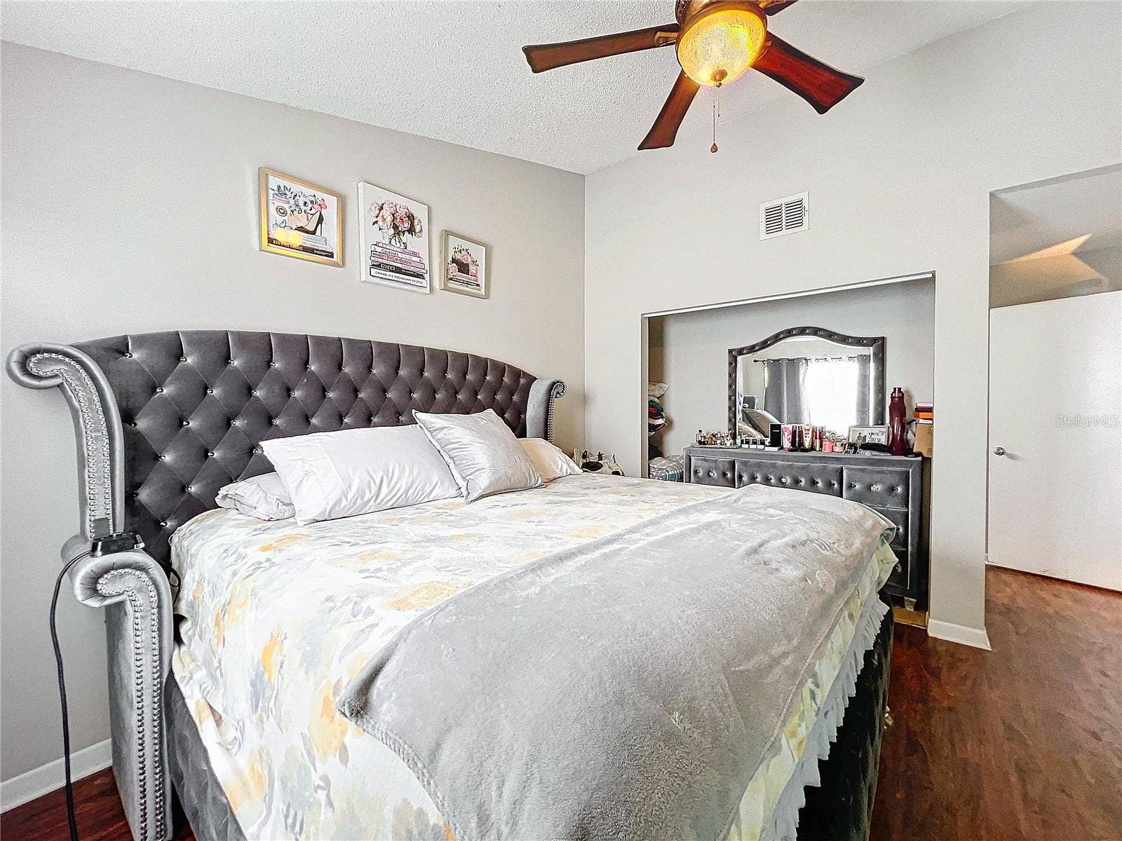 2520 WOODGATE BOULEVARD, #204, Orlando, FL 32822 2520 WOODGATE BOULEVARD, #204, Orlando, FL 32822