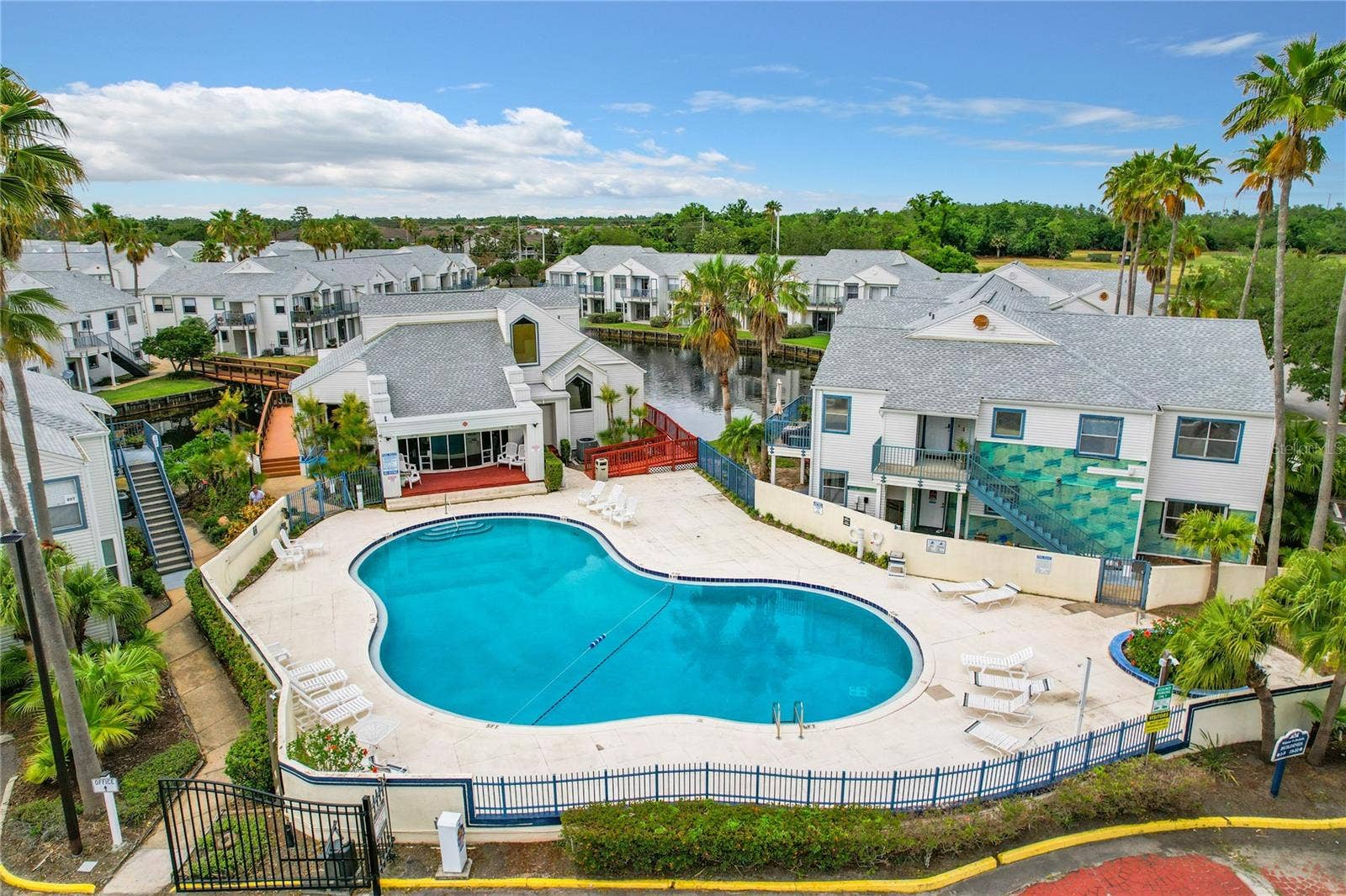 2520 WOODGATE BOULEVARD, #204, Orlando, FL 32822 2520 WOODGATE BOULEVARD, #204, Orlando, FL 32822