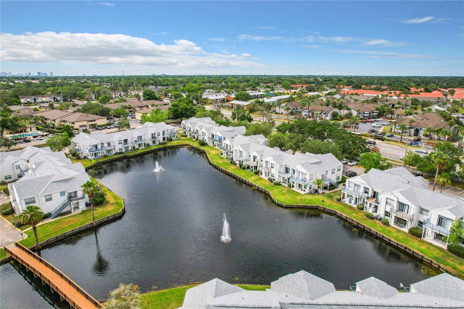 2520 WOODGATE BOULEVARD, #204, Orlando, FL 32822 2520 WOODGATE BOULEVARD, #204, Orlando, FL 32822