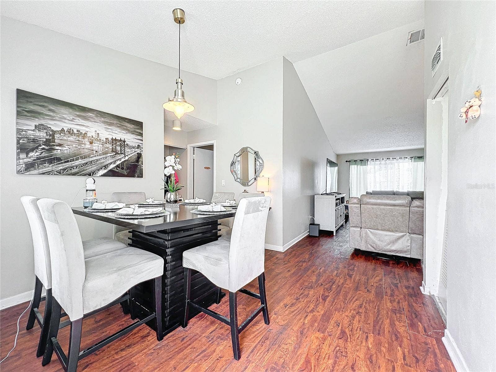 2520 WOODGATE BOULEVARD, #204, Orlando, FL 32822 2520 WOODGATE BOULEVARD, #204, Orlando, FL 32822