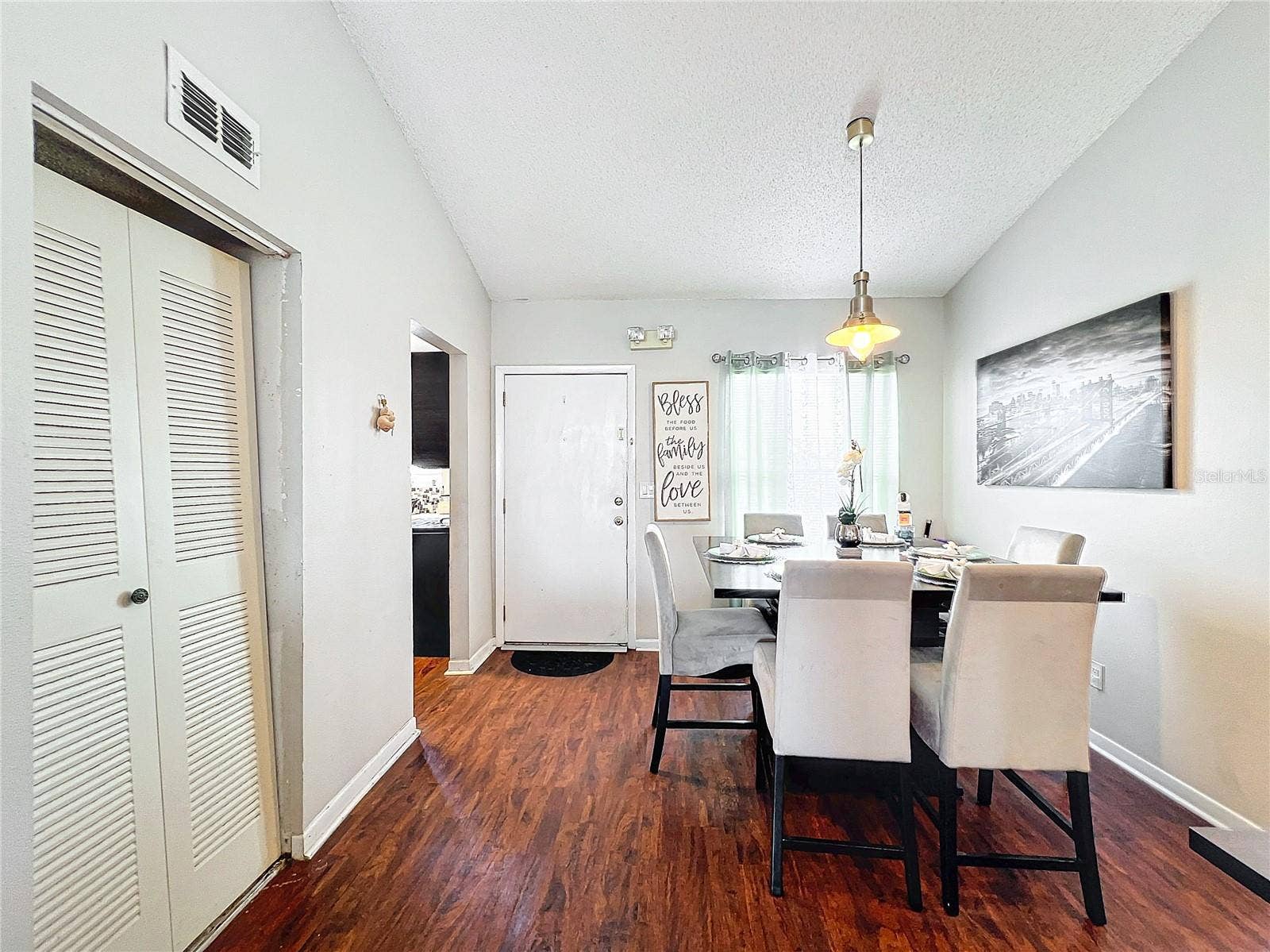 2520 WOODGATE BOULEVARD, #204, Orlando, FL 32822 2520 WOODGATE BOULEVARD, #204, Orlando, FL 32822