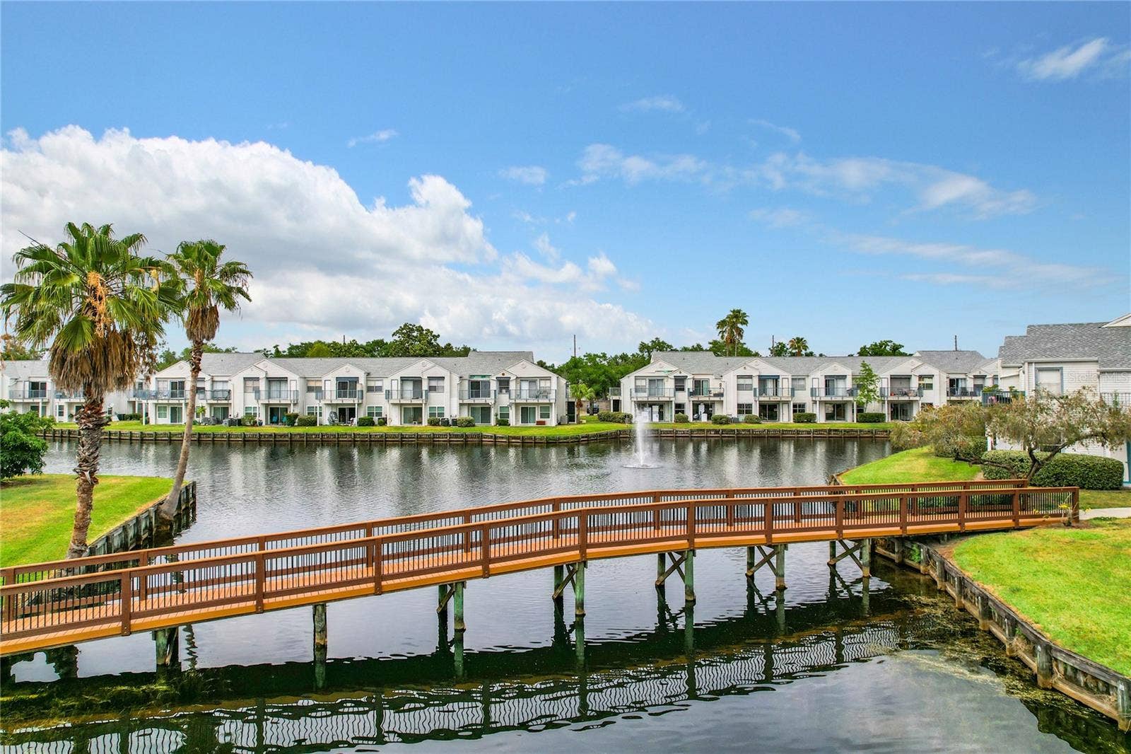 2520 WOODGATE BOULEVARD, #204, Orlando, FL 32822 2520 WOODGATE BOULEVARD, #204, Orlando, FL 32822