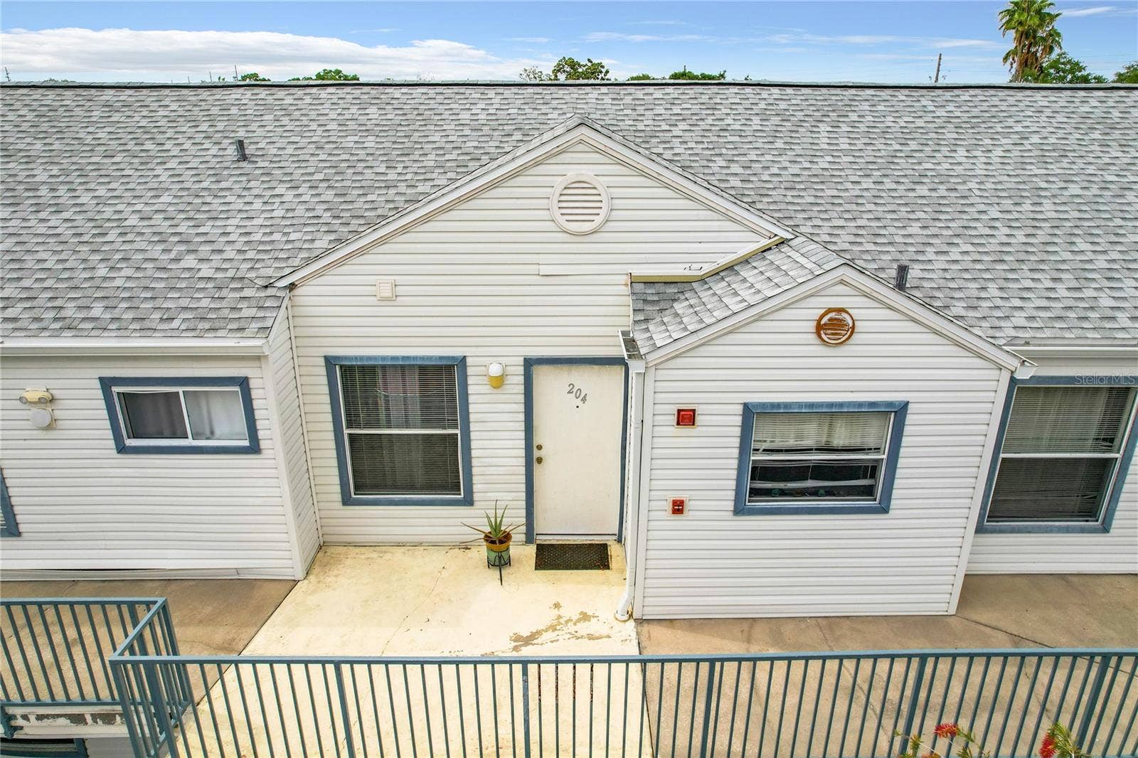 2520 WOODGATE BOULEVARD, #204, Orlando, FL 32822 2520 WOODGATE BOULEVARD, #204, Orlando, FL 32822