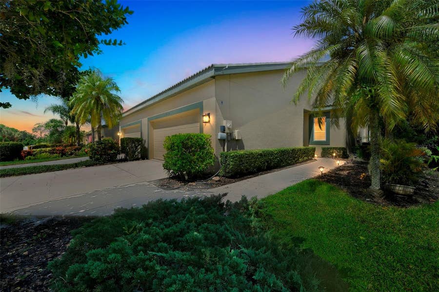 Property photo for 8512 54TH AVENUE CIRCLE E, Bradenton, FL