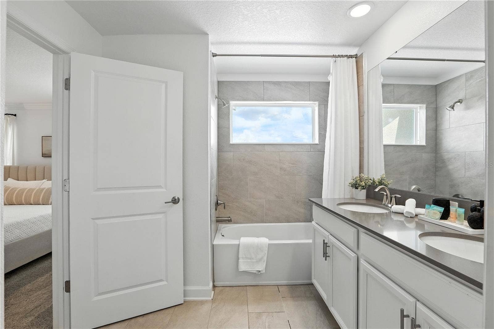 1156 KINGSBARN STREET, Davenport, FL 33896 1156 KINGSBARN STREET, Davenport, FL 33896