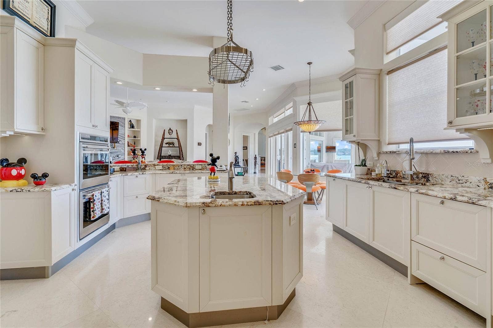 9245 SOUTHERN BREEZE DRIVE, Orlando, FL 32836 9245 SOUTHERN BREEZE DRIVE, Orlando, FL 32836