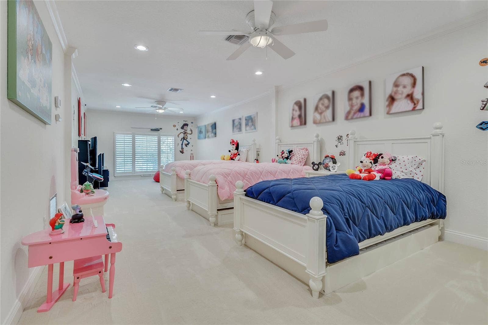 9245 SOUTHERN BREEZE DRIVE, Orlando, FL 32836 9245 SOUTHERN BREEZE DRIVE, Orlando, FL 32836