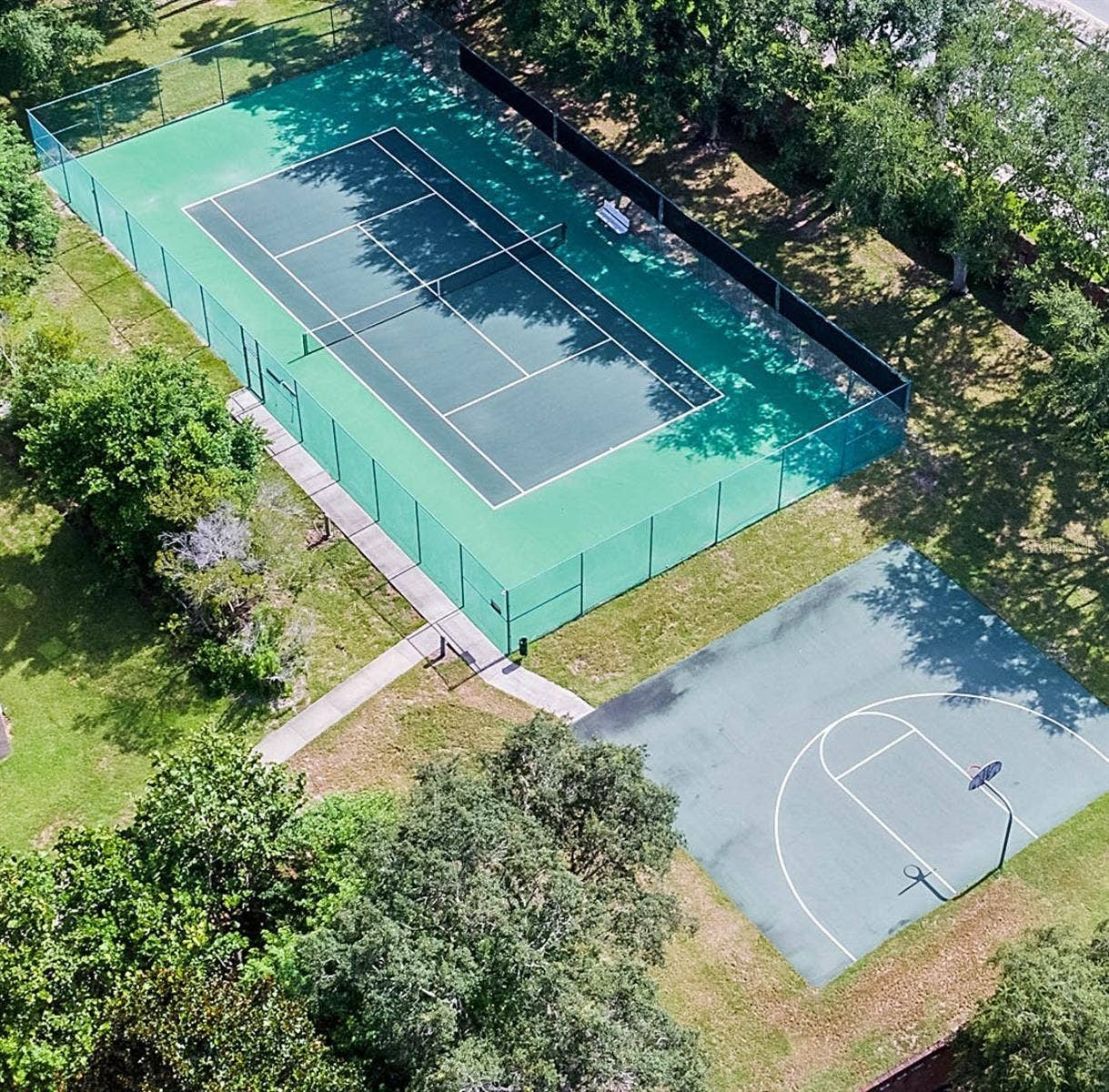 9245 SOUTHERN BREEZE DRIVE, Orlando, FL 32836 9245 SOUTHERN BREEZE DRIVE, Orlando, FL 32836