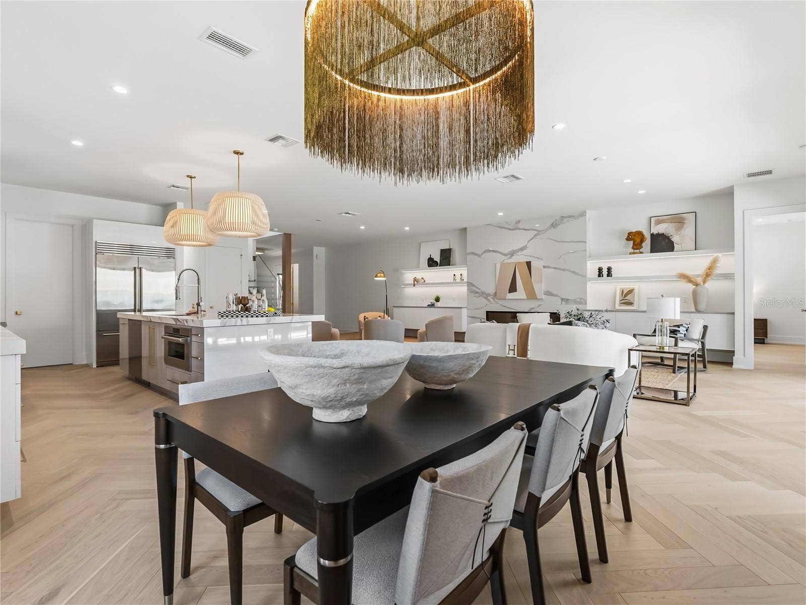 1821 ENGLEWOOD ROAD, Winter Park, FL 32789 Dining/GreatRoom/Kitchen