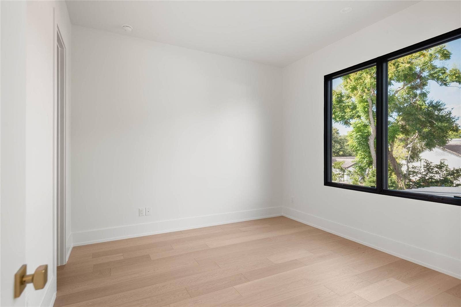 1821 ENGLEWOOD ROAD, Winter Park, FL 32789 Bedroom 3 Suite