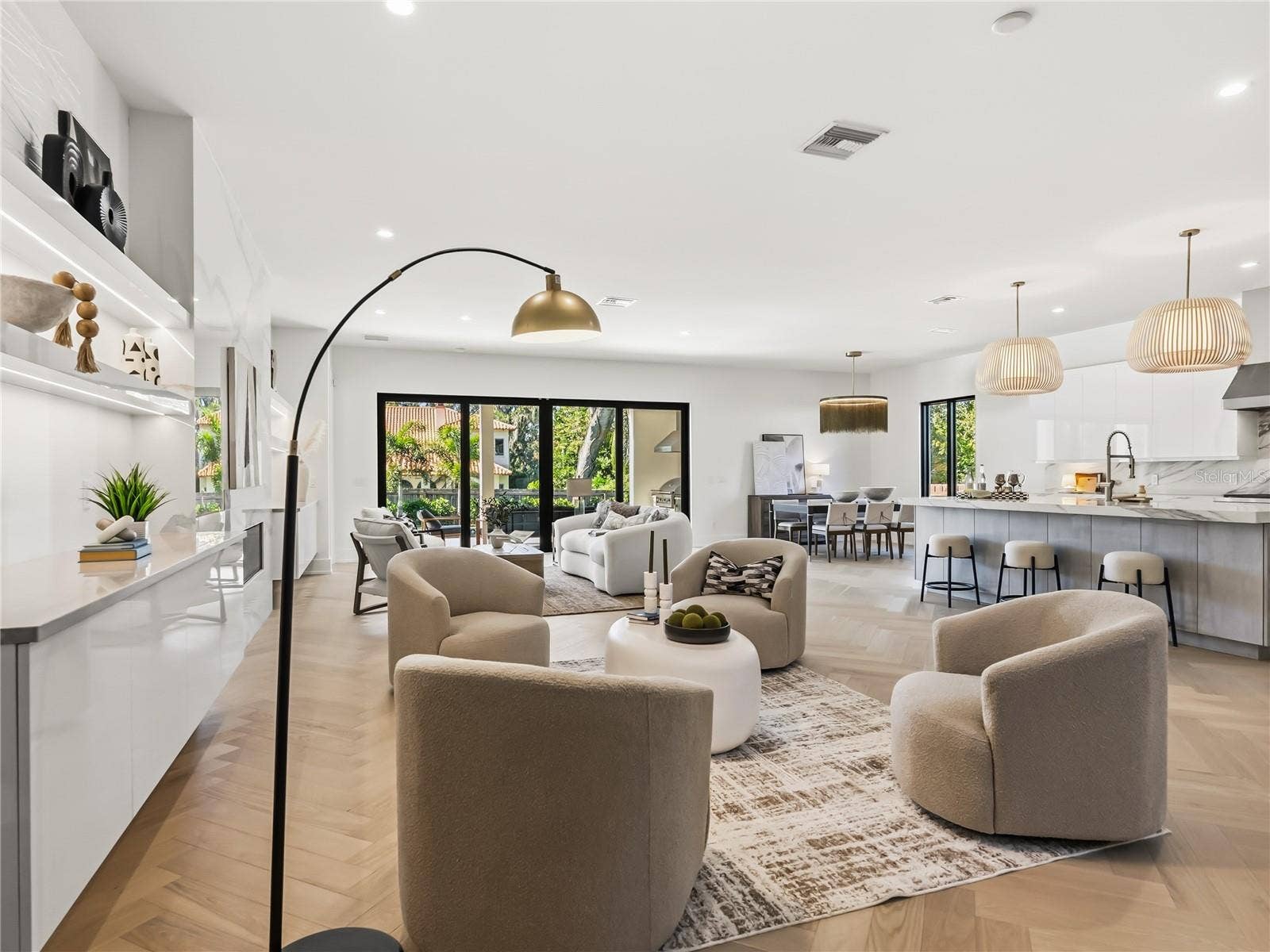 1821 ENGLEWOOD ROAD, Winter Park, FL 32789 Open Concept - Great Room/Kitchen/Dining