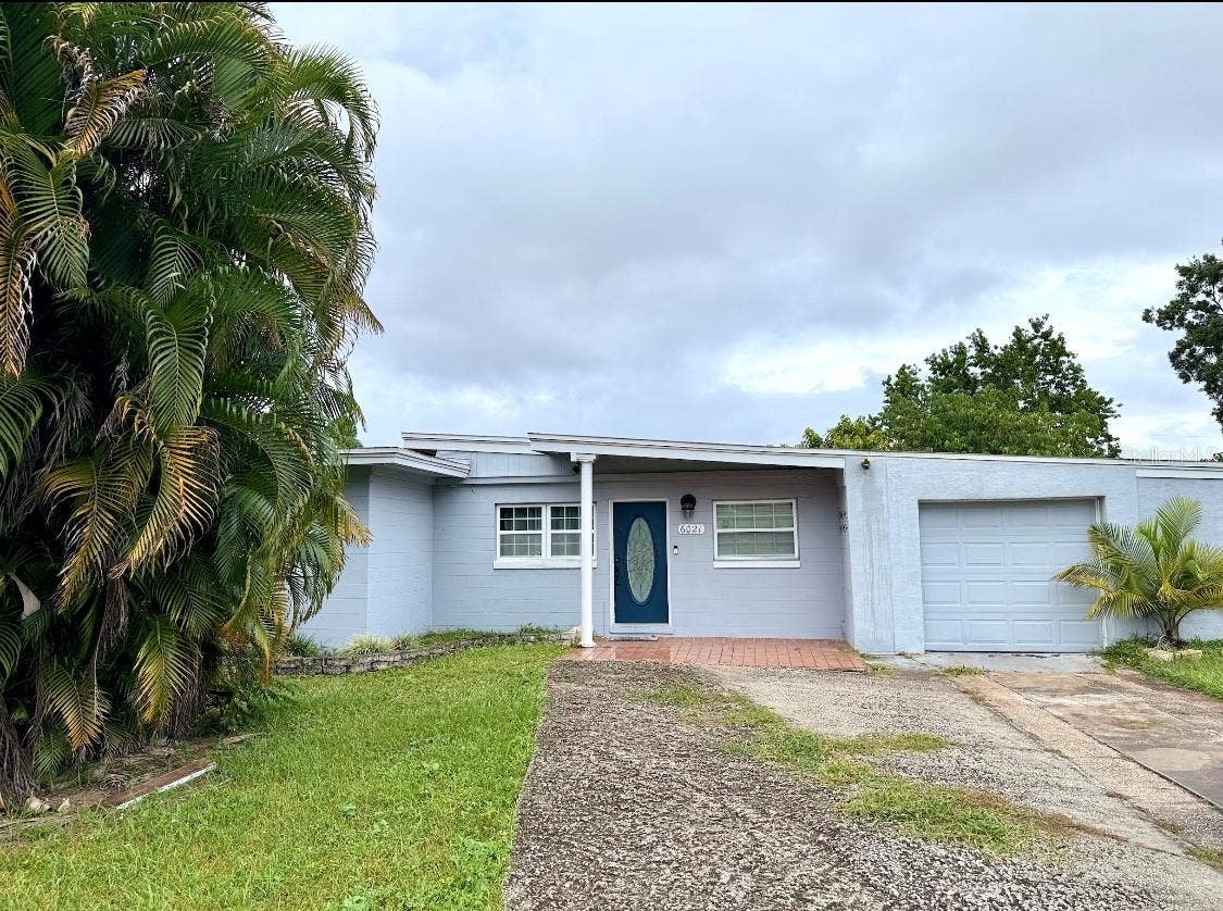 6021 YUCATAN DRIVE, Orlando, FL 32807 6021 YUCATAN DRIVE, Orlando, FL 32807