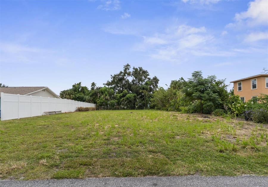 Property photo for 216 PAVONIA ROAD, Nokomis, FL