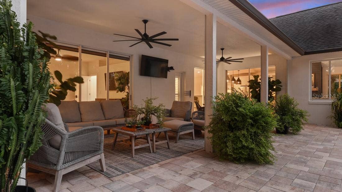 4733 CHULUOTA ROAD, Orlando, FL 32820 4733 CHULUOTA ROAD, Orlando, FL 32820