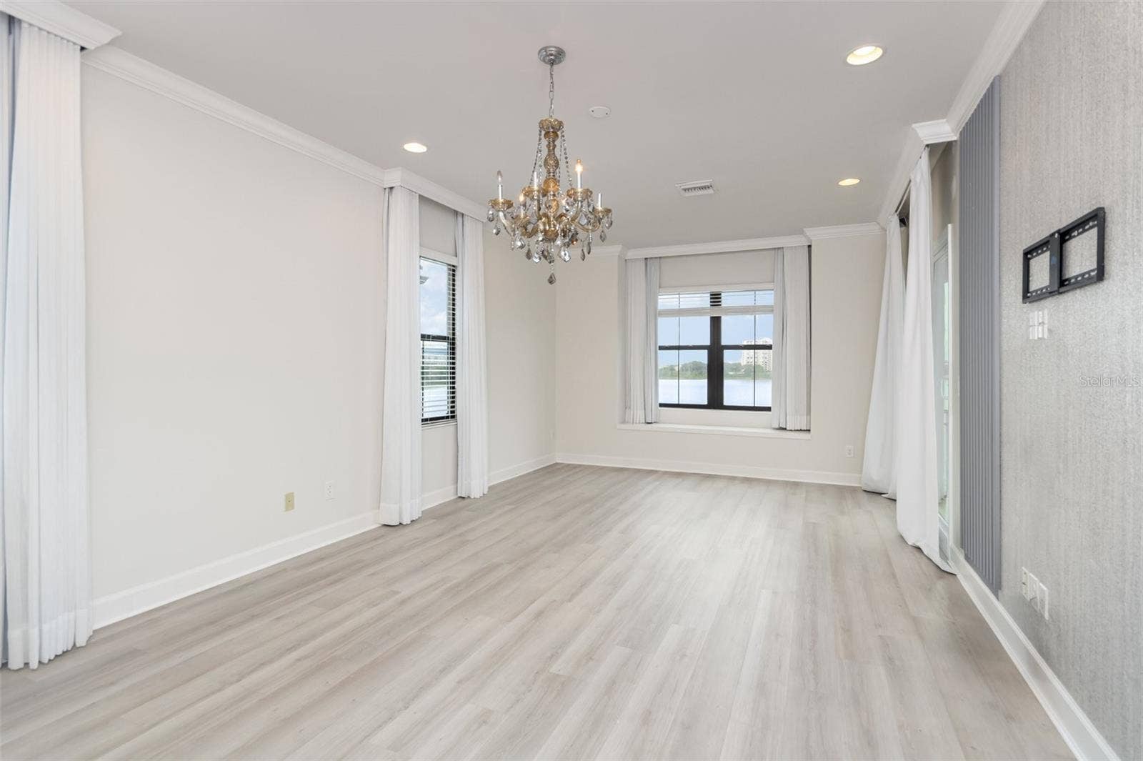 7601 TOSCANA BOULEVARD, Orlando, FL 32819 7601 TOSCANA BOULEVARD, Orlando, FL 32819