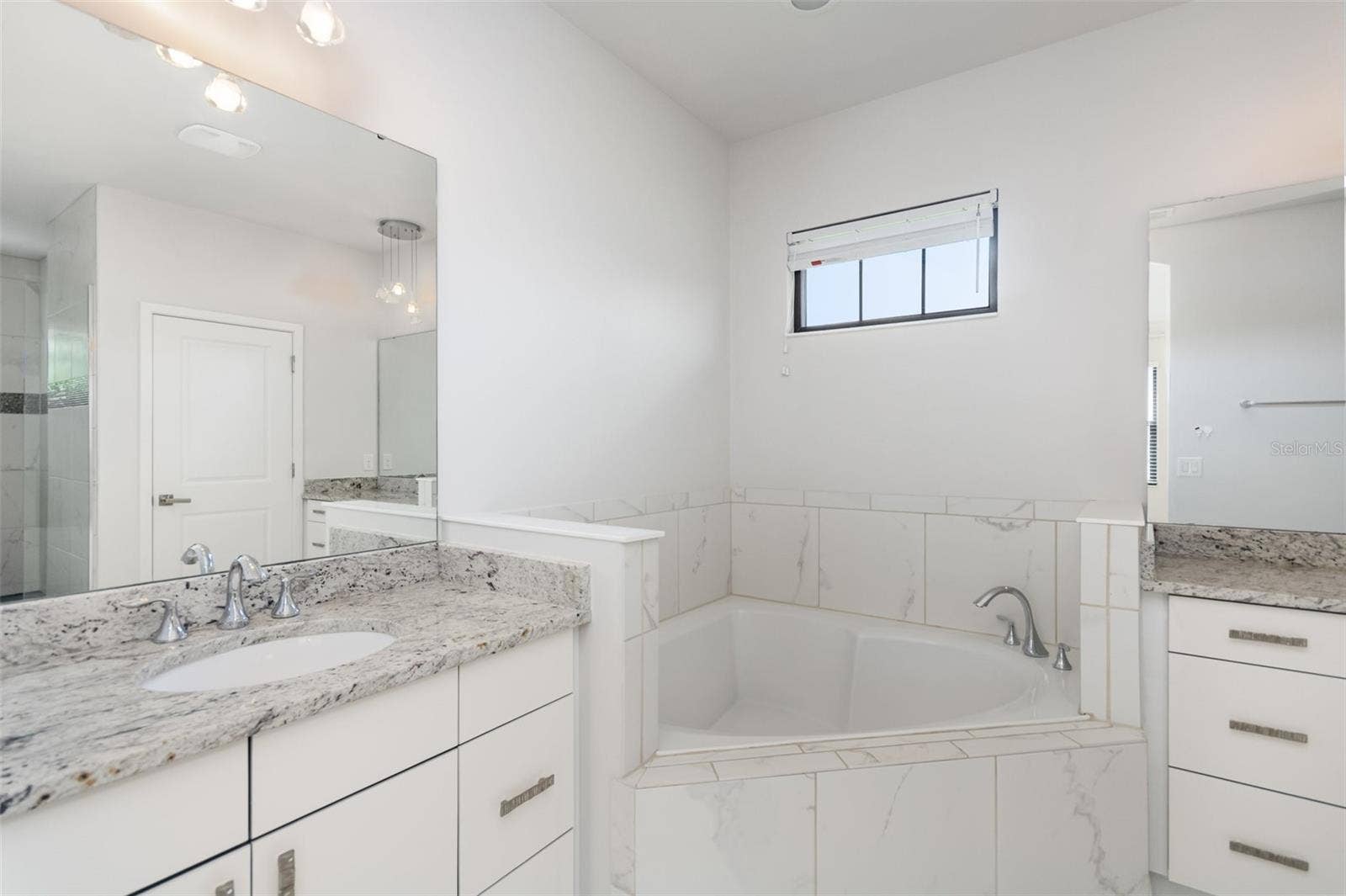 7601 TOSCANA BOULEVARD, Orlando, FL 32819 7601 TOSCANA BOULEVARD, Orlando, FL 32819