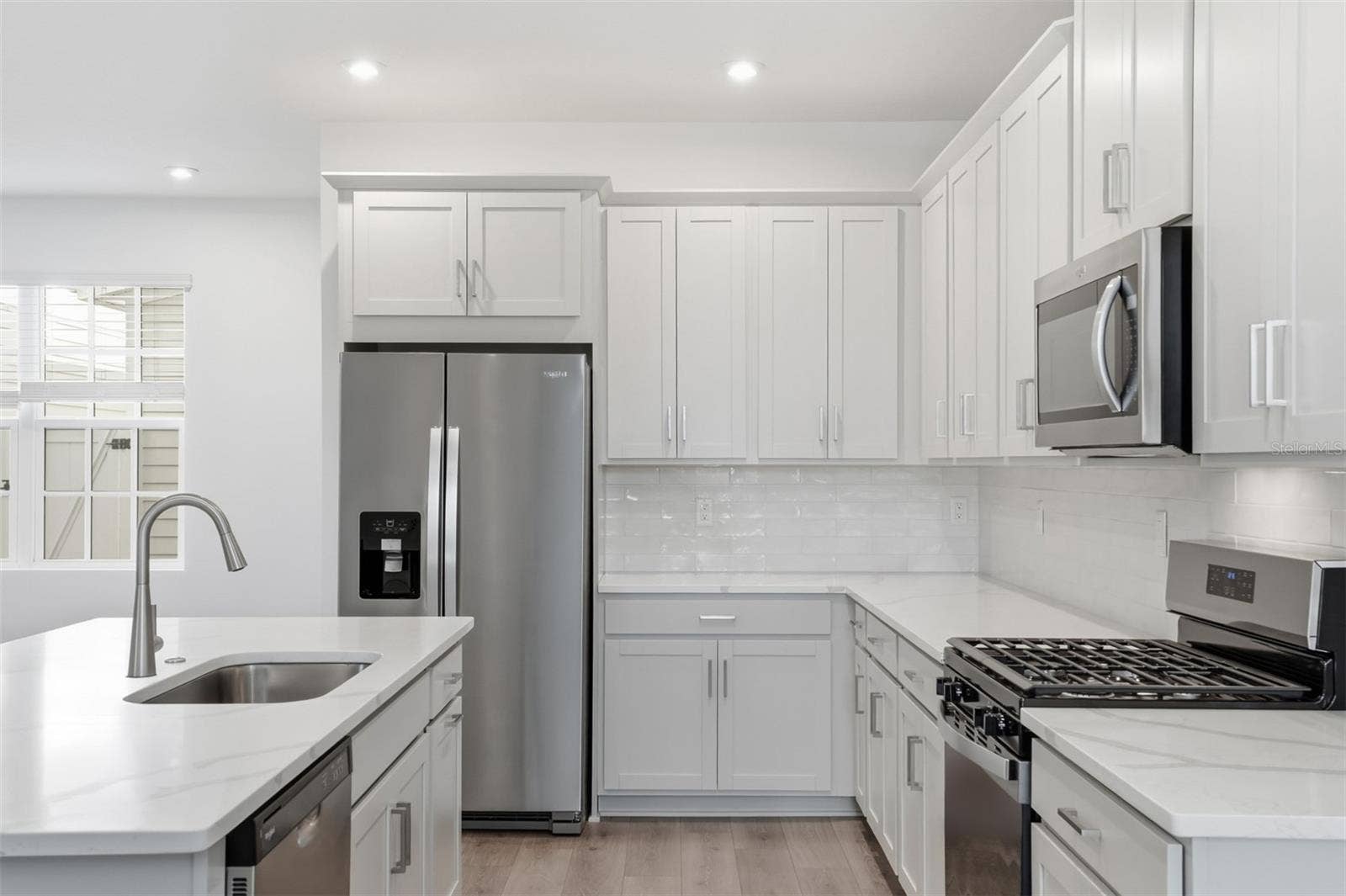 Island Village Lot 290 of Phase 2 Kitchen