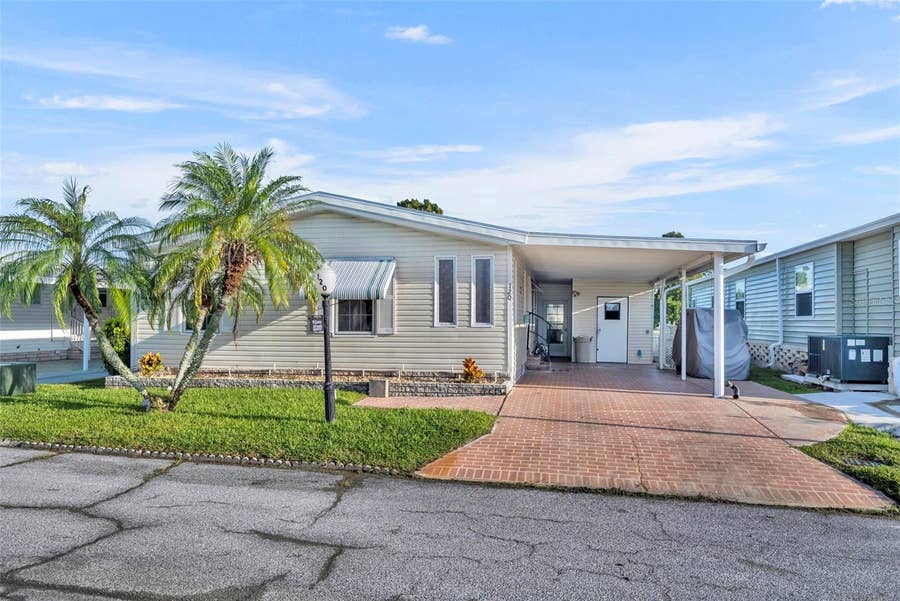 Property photo for 120 VICTORIA DRIVE, Haines City, FL