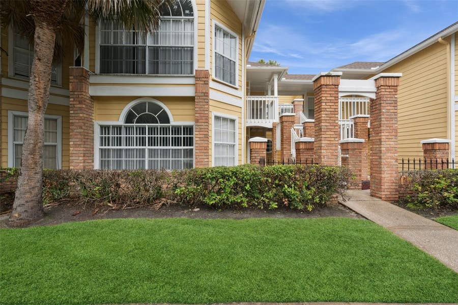 Property photo for 2442 SWEETWATER CLUB CIRCLE, #41, Kissimmee, FL