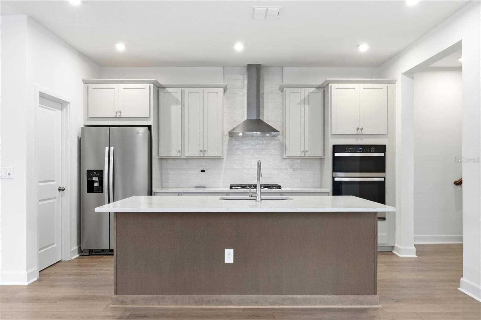 1901 SEAWALL WAY, Celebration, FL 34747 Island Village Lot 291 Kitchen