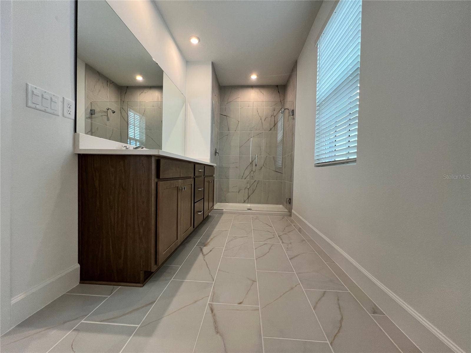 1901 SEAWALL WAY, Celebration, FL 34747 Primary Bathroom