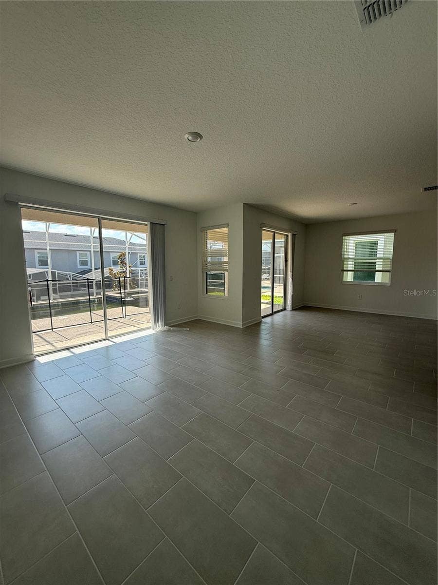 1123 KINGSBARN STREET, Davenport, FL 33896 1123 KINGSBARN STREET, Davenport, FL 33896