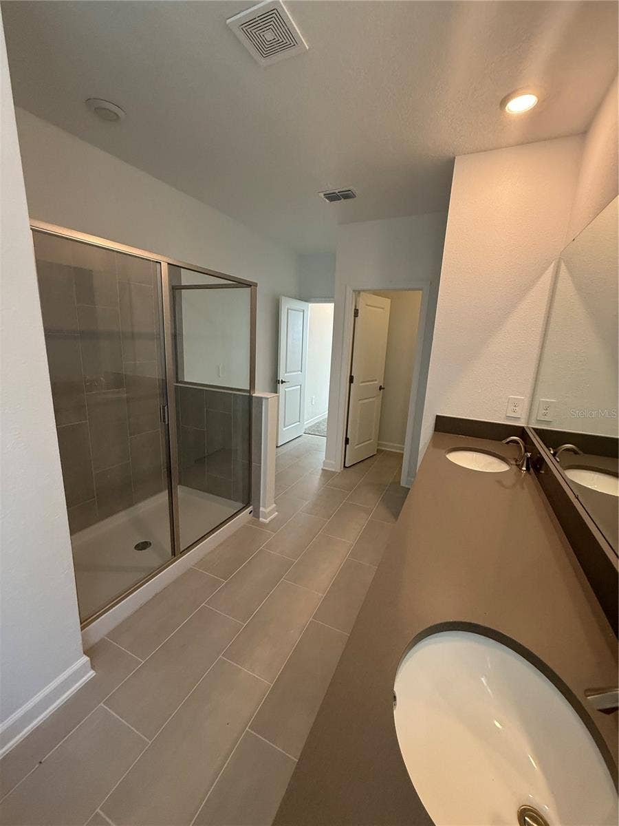 1123 KINGSBARN STREET, Davenport, FL 33896 1123 KINGSBARN STREET, Davenport, FL 33896