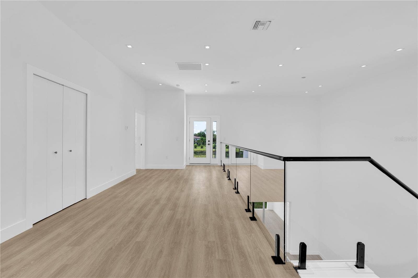 436 E 7TH AVENUE, Windermere, FL 34786 436 E 7TH AVENUE, Windermere, FL 34786
