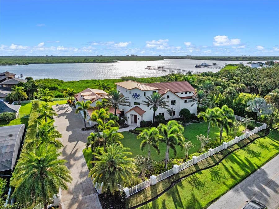 Property photo for 1511 S RIVERSIDE DRIVE, New Smyrna Beach, FL
