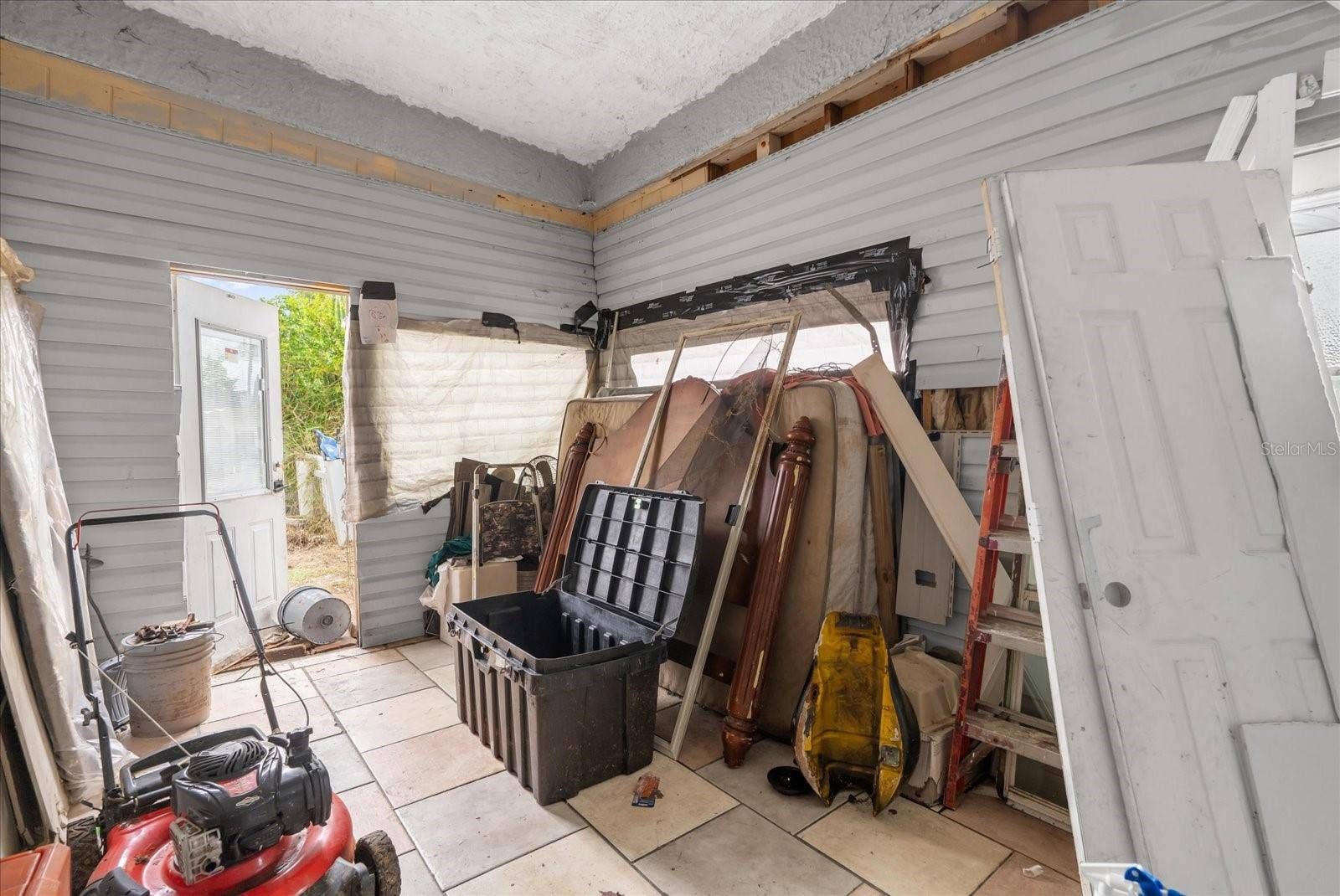 122 W SMITH AVENUE, Haines City, FL 33844 122 W SMITH AVENUE, Haines City, FL 33844