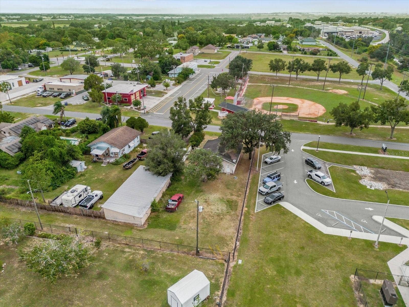 122 W SMITH AVENUE, Haines City, FL 33844 122 W SMITH AVENUE, Haines City, FL 33844