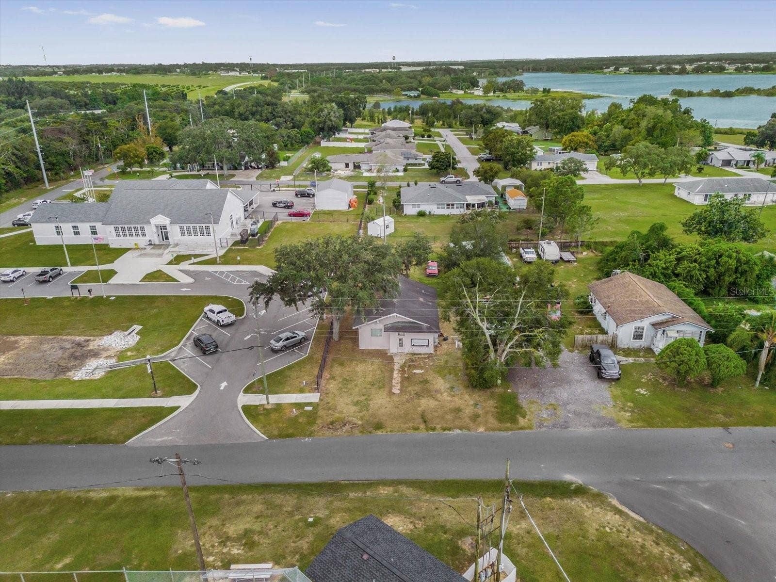 122 W SMITH AVENUE, Haines City, FL 33844 122 W SMITH AVENUE, Haines City, FL 33844