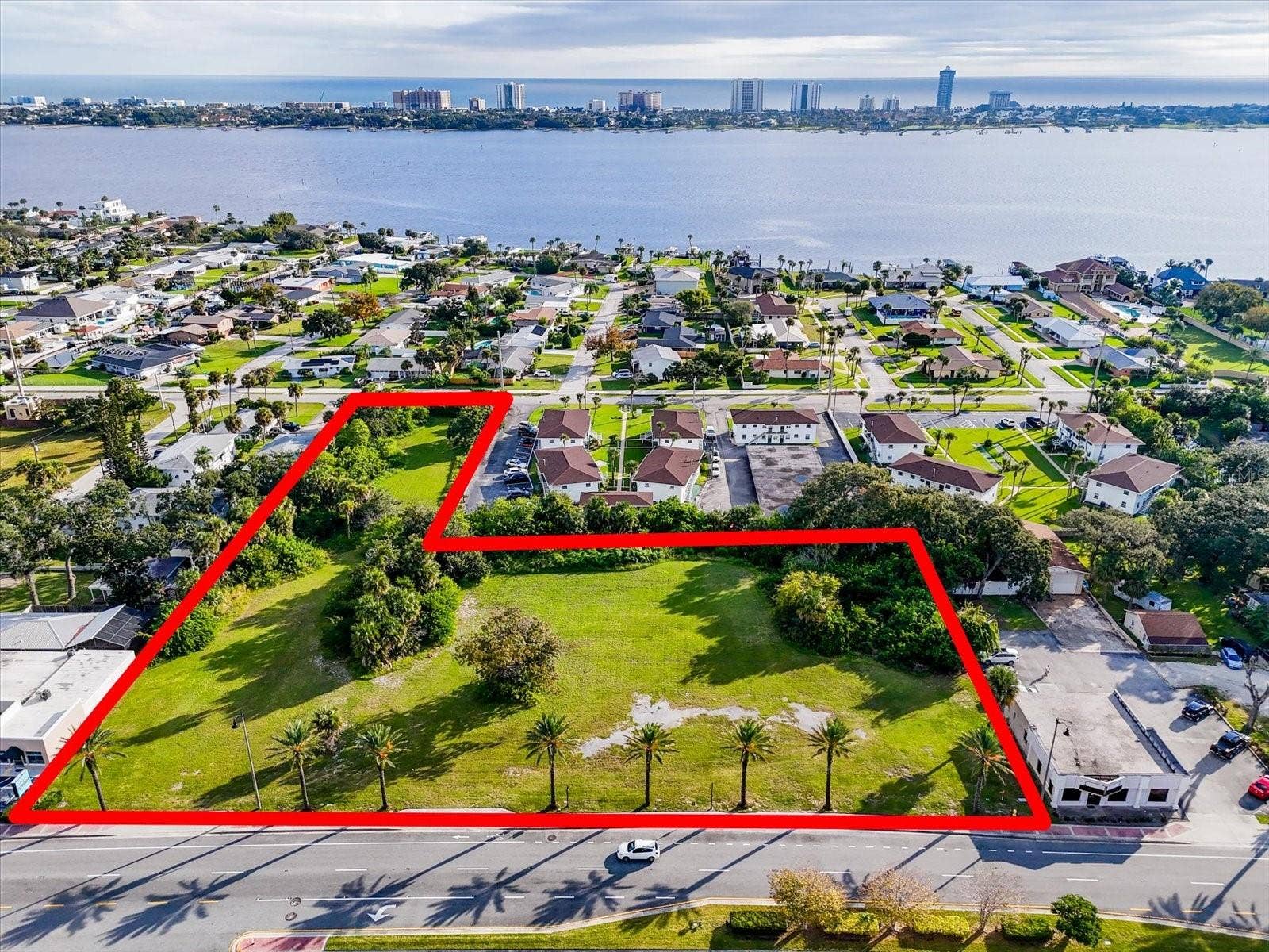 1771 S RIDGEWOOD AVENUE, South Daytona, FL 32119