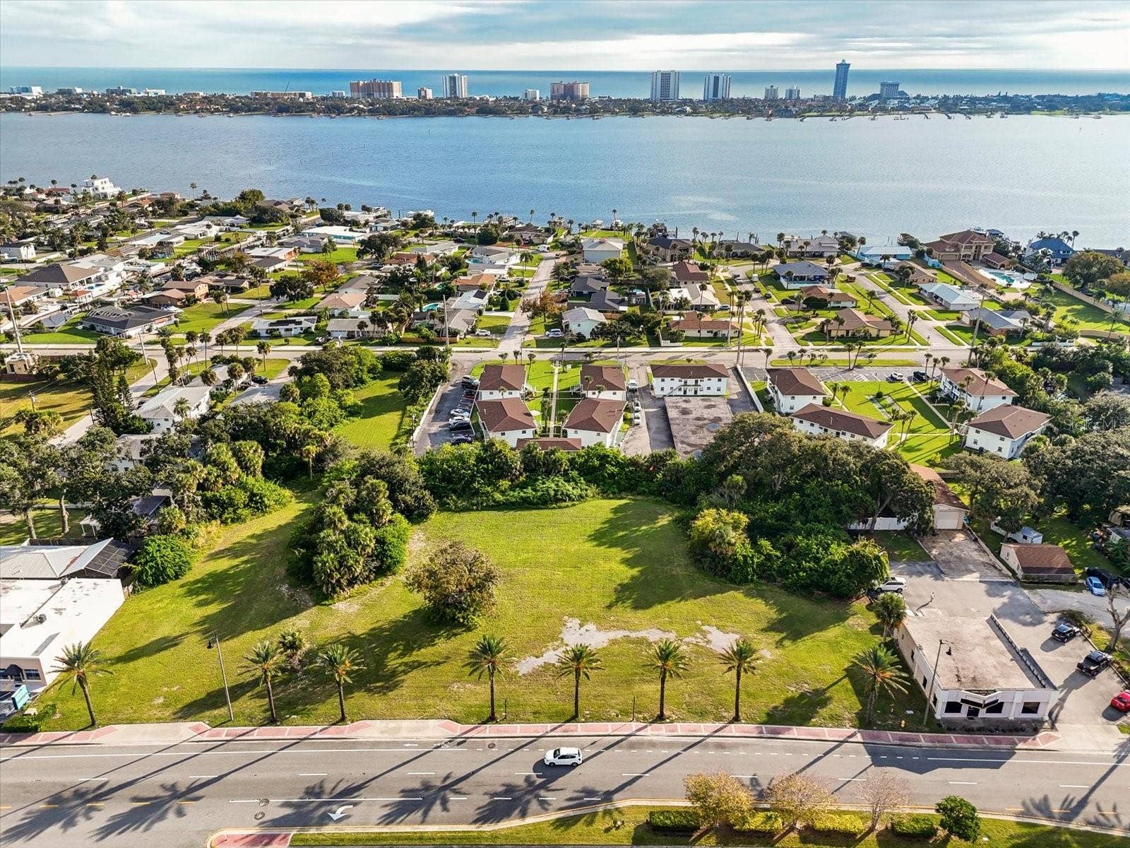 1771 S RIDGEWOOD AVENUE, South Daytona, FL 32119