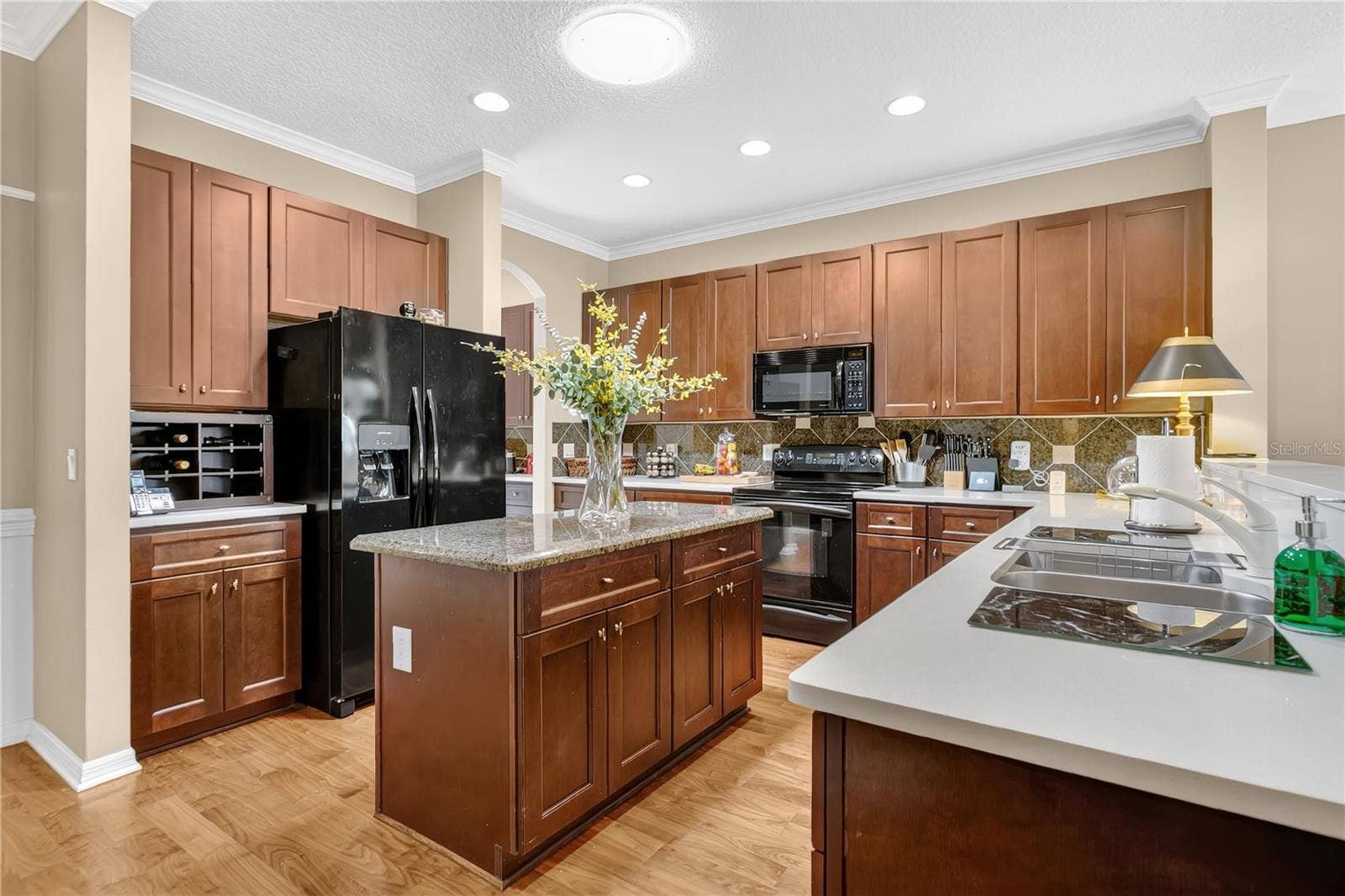 6712 THORNHILL CIRCLE, Windermere, FL 34786 6712 THORNHILL CIRCLE, Windermere, FL 34786
