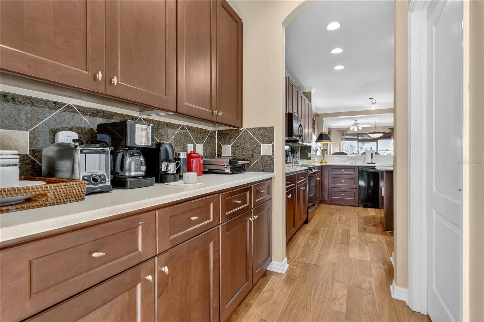 6712 THORNHILL CIRCLE, Windermere, FL 34786 6712 THORNHILL CIRCLE, Windermere, FL 34786