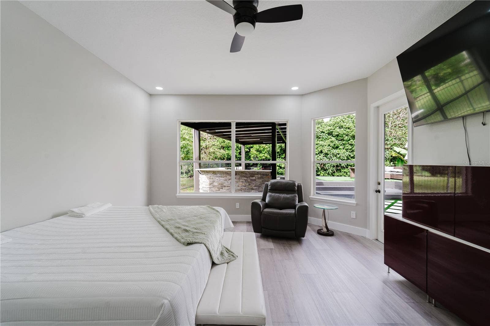 1361 WHITNEY ISLES DRIVE, Windermere, FL 34786 1361 WHITNEY ISLES DRIVE, Windermere, FL 34786