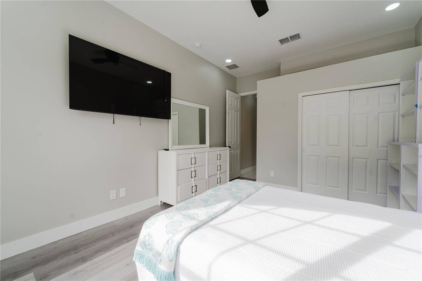 1361 WHITNEY ISLES DRIVE, Windermere, FL 34786 1361 WHITNEY ISLES DRIVE, Windermere, FL 34786