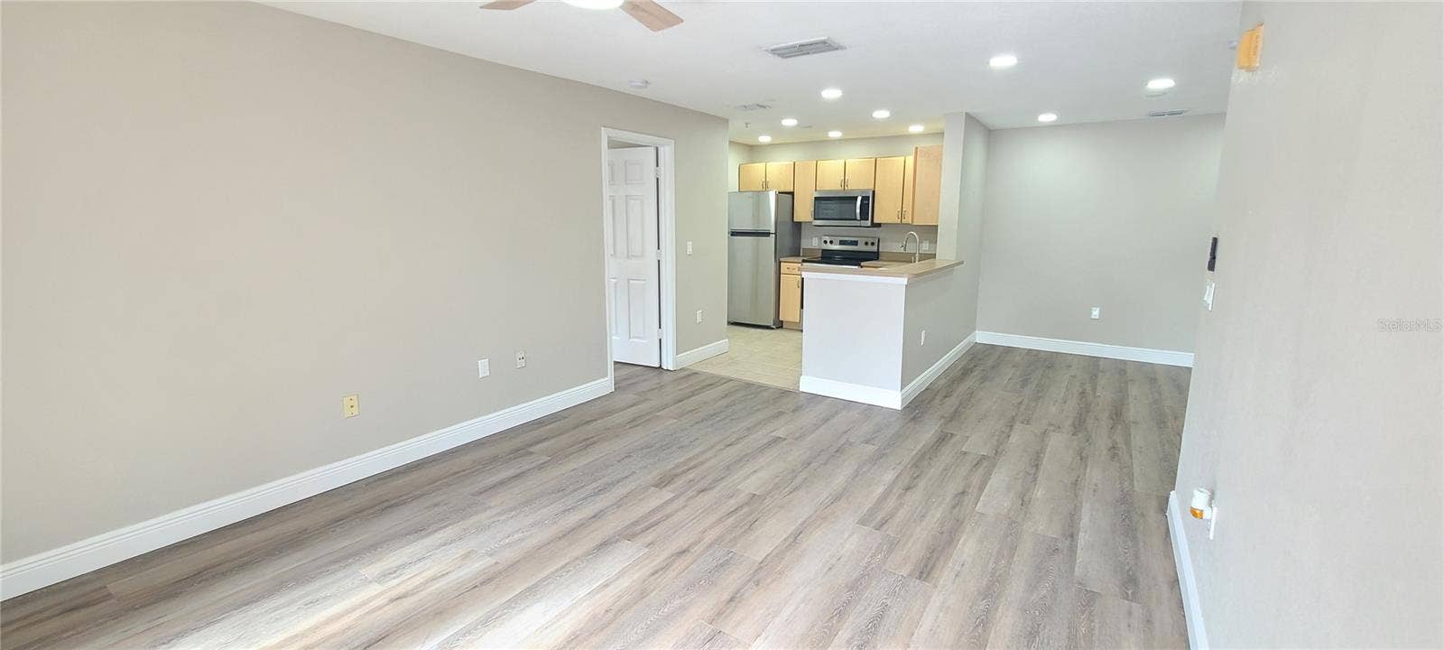 940 VILLAGE TRAIL, #3-205, Port Orange, FL 32127 940 VILLAGE TRAIL, #3-205, Port Orange, FL 32127