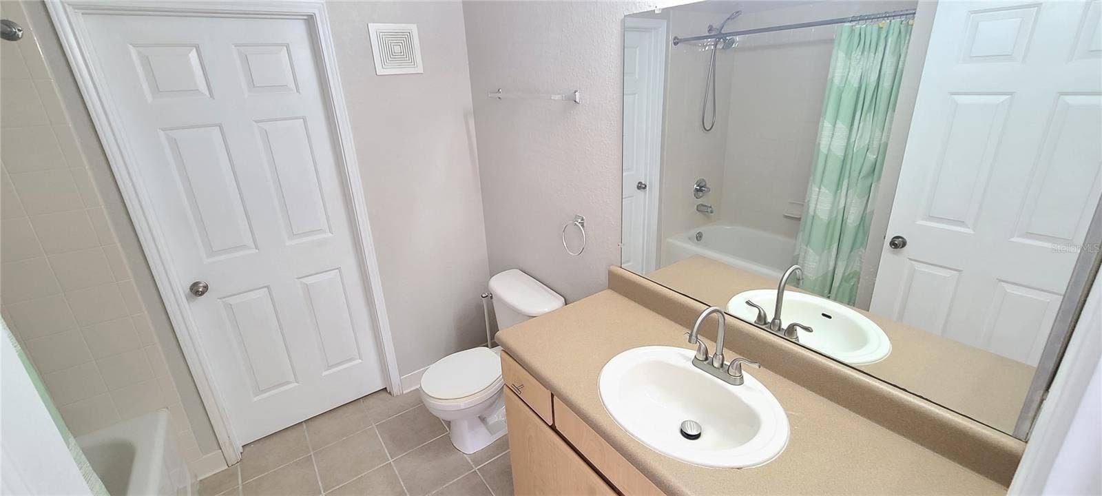 940 VILLAGE TRAIL, #3-205, Port Orange, FL 32127 940 VILLAGE TRAIL, #3-205, Port Orange, FL 32127