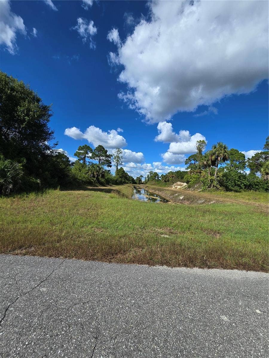 Property photo for 421 WILDER AVENUE S, Lehigh Acres, FL