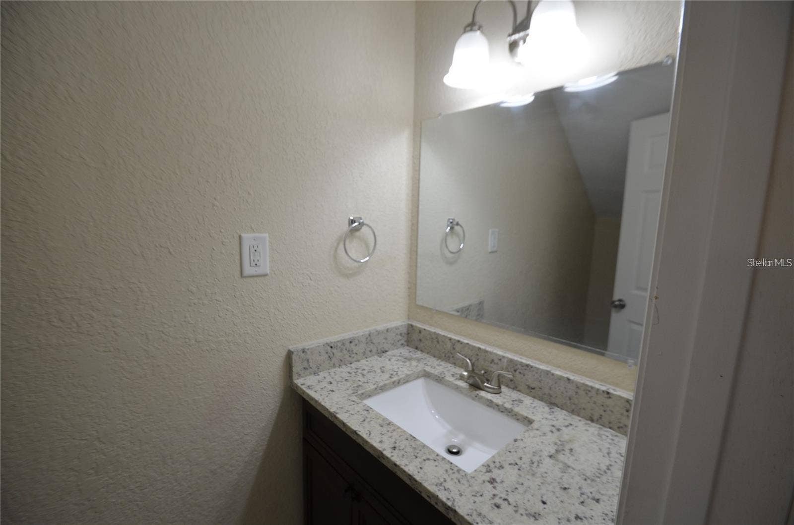 1835 WARRINGWOOD DRIVE, #GE, Orlando, FL 32839 1835 WARRINGWOOD DRIVE, #GE, Orlando, FL 32839