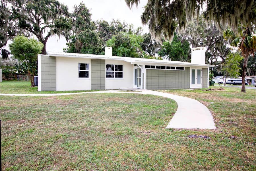 Property photo for 1114 OAK DRIVE, Leesburg, FL