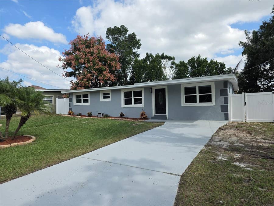 Property photo for 108 MARTHA STREET, Auburndale, FL