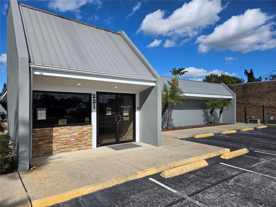 Property photo for 221 W STATE ROAD 434, Longwood, FL