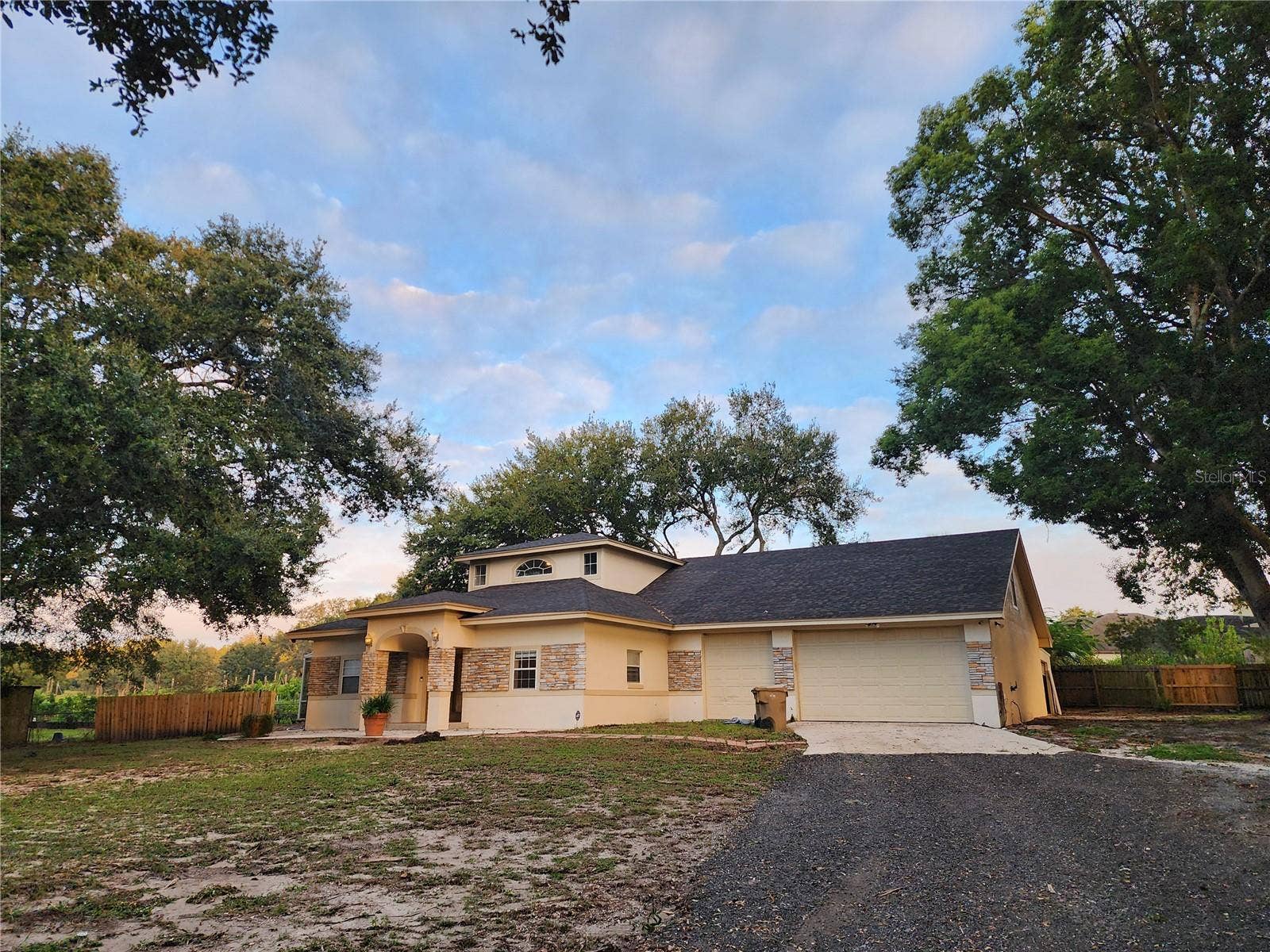 24247 WOLF BRANCH ROAD, Sorrento, FL 32776