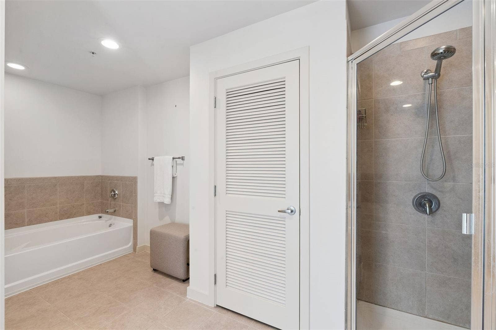 155 S COURT AVENUE, #P-2901, Orlando, FL 32801 155 S COURT AVENUE, #P-2901, Orlando, FL 32801