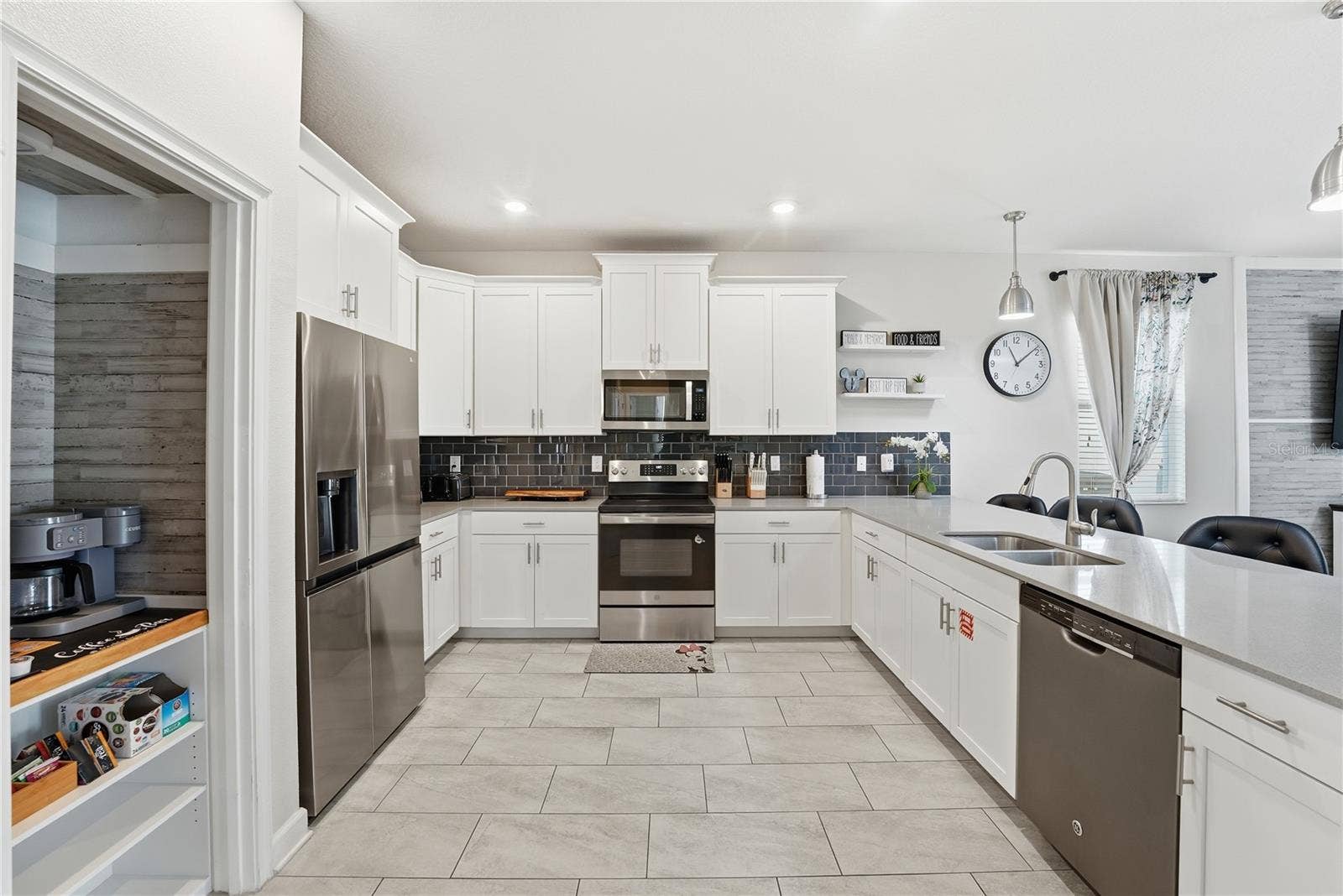 1584 SANDBAGGER DRIVE, Davenport, FL 33896 1584 SANDBAGGER DRIVE, Davenport, FL 33896