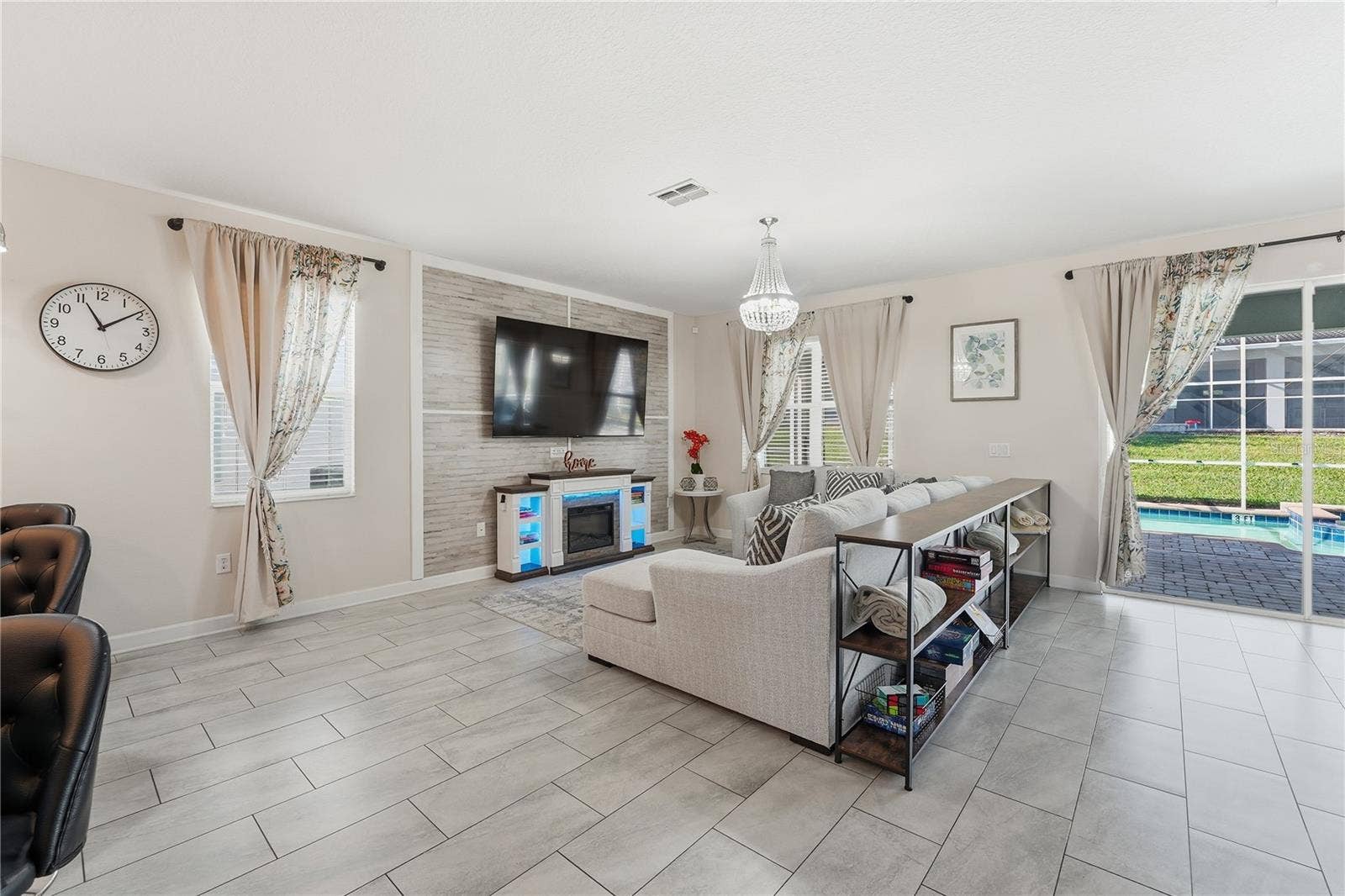 1584 SANDBAGGER DRIVE, Davenport, FL 33896 1584 SANDBAGGER DRIVE, Davenport, FL 33896