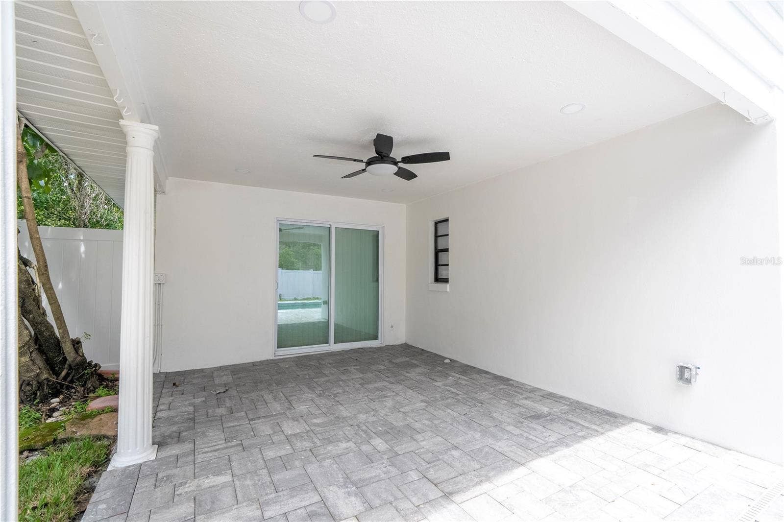 1124 MUNSTER STREET, Orlando, FL 32803 1124 MUNSTER STREET, Orlando, FL 32803